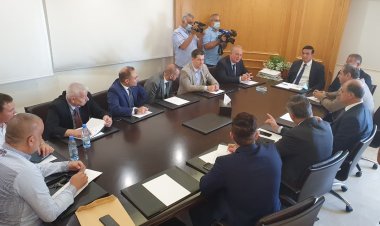وزيرا النقل والطاقة عرضا مع روداكوف وممثلي شركات استثمارية روسية تعنى بالمرافىء سبل مساعدة لبنان