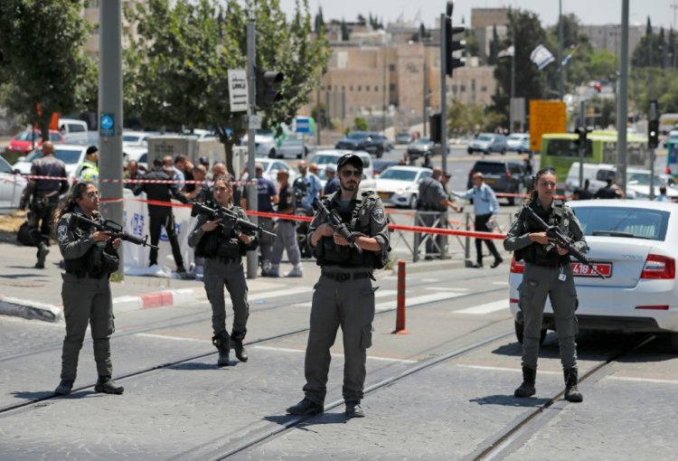 وزير الخارجية الإسرائيلي: لن نسمح لإيران بأن تصبح دولة عتبة نووية وإذا اضطررنا سنتصرف بمفردنا