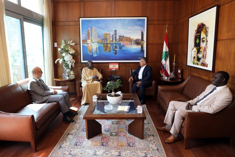 إبراهيم التقى  السفير السنغالي في لبنان وعرض معه الأوضاع العامة