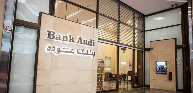 التقرير الأسبوعي لبنك عوده: سعر صرف الدولار يتجاوز الـ30000 ليرة في السوق السوداء في ظل عوامل سياسية وتقنية