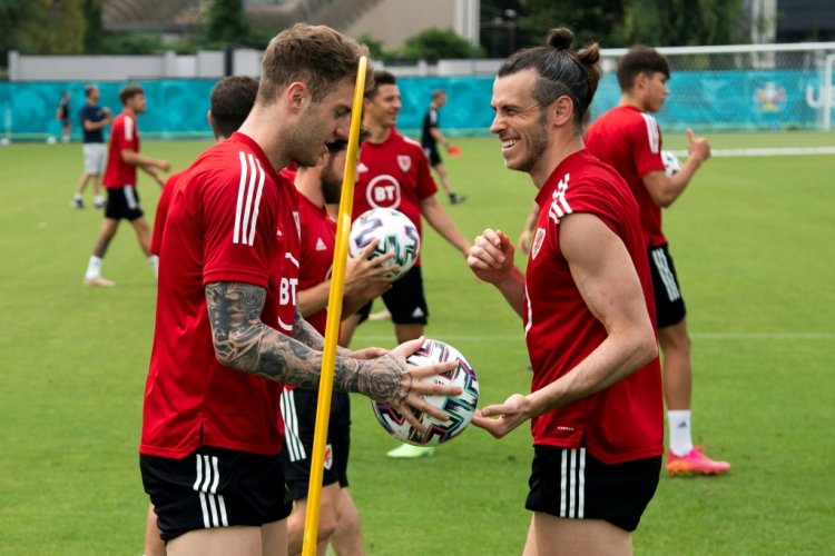 كأس أوروبا: طموح ويلز بتكرار الانجاز يصطدم بمنتخب يلعب من أجل نجمه الغائب