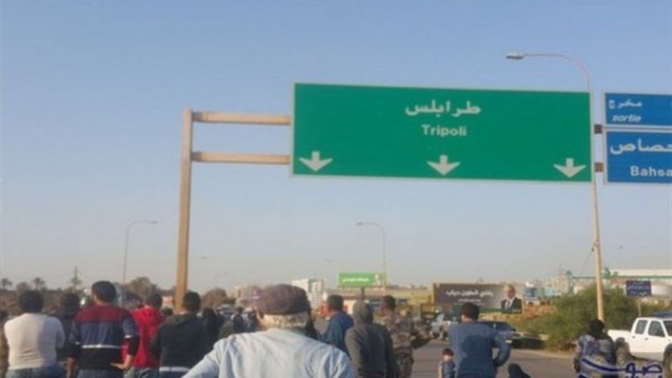 الجيش: توقيف عصابة سرقة وسلب في طرابلس
