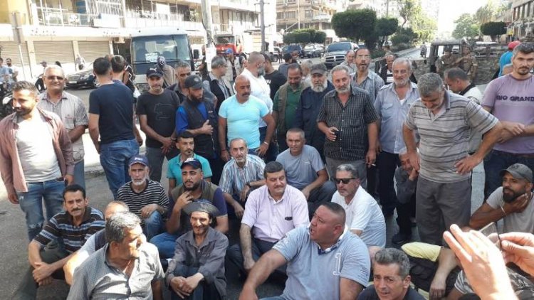اعتصام لعمال بلدية طرابلس... السيد: لرفع رواتبهم والا التصعيد