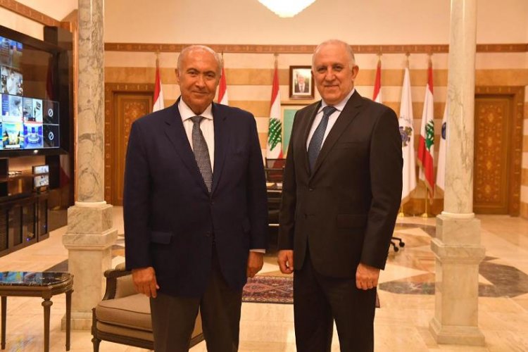 فهمي عرض الاوضاع مع رئيس حزب الحوار مخزومي: ما يقوم به يشرف ويغير صورة لبنان
