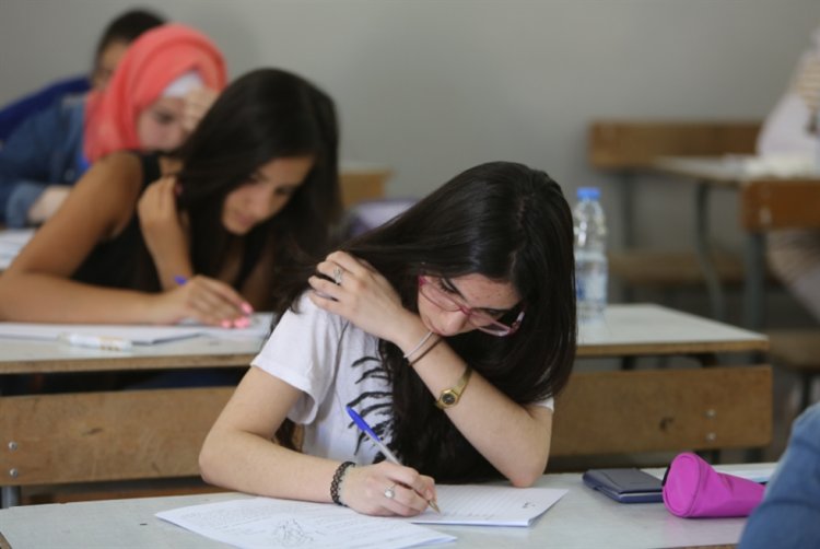 رسوب في المخيّمات الفلسطينيّة: فتّش عن «الأونروا»
