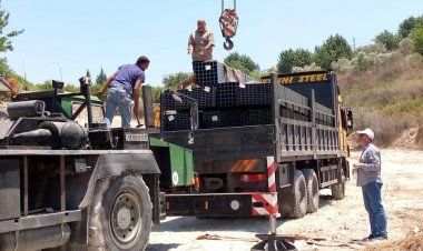 بلدية العباسية باشرت تركيب الطاقة البديلة لتشغيل محطات ضخ المياه في البلدة