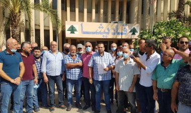 اعتصام لعمال وموظفي شركة كهرباء قاديشا احتجاجا على الاوضاع