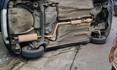 زحمة سير خانقة جراءانقلاب سيارة على اوتوستراد غزير