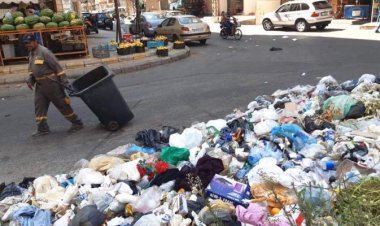 وزني أوعز بدفع مستحقات لمطامر وشركات تهتم بجمع وكنس ونقل وفرز النفايات