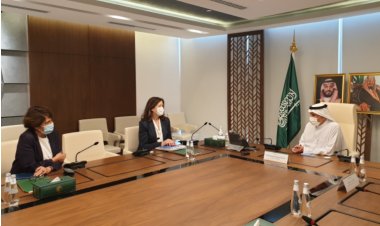 مشاورات ثلاثية في الرياض لمناقشة سبل دعم الشعب اللبناني والمساعدة في استقرار الاقتصاد