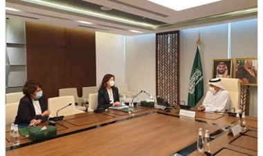 منسوب الرهان على لقاءات الرياض يرتفع