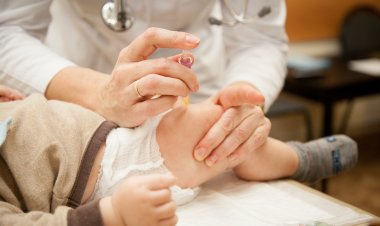 لقاح الأطفال على خطى الدواء: مفقود مفقود