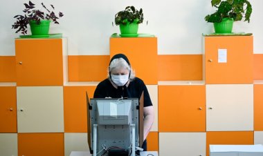 البلغار إلى مراكز الاقتراع في محاولة لإخراج البلاد من المأزق السياسي