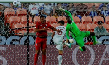 الكأس الذهبية: قطر تستهل مشوارها بالتعادل مع بنما 3-3