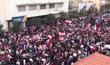 وقفة لحراك النبطية تضامنا مع أهالي شهداء وضحايا تفجير المرفأ وكلمات دعت الى محاسبة المجرمين والمقصرين