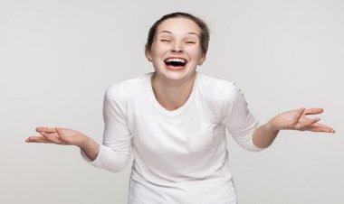 إليكم سبب الضحك الهستيري الذي ينتاب الكثيرين أثناء الجنازات