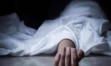 إنتحر في باحة حديقة صور