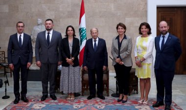 عون يجدد تأييد المبادرة الفرنسية أمام وفد من مجلس الشيوخ الفرنسي