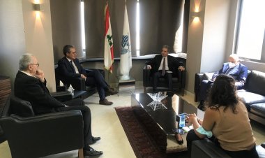 وزني بحث مع وفد فرنسي في موضوع هبة السكانر:  مكافحة التهريب تبدأ بنشر أجهزة السكانر في جميع المرافق