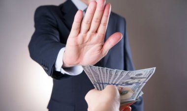رياشي: الواقع الاليم في لبنان لن يحبط عزيمتنا في مكافحة الفساد