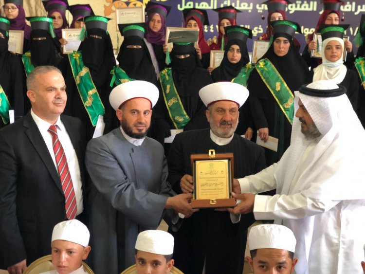 السفارة السعودية ودار الفتوى كرما 120 حافظا للقرآن في عرسال