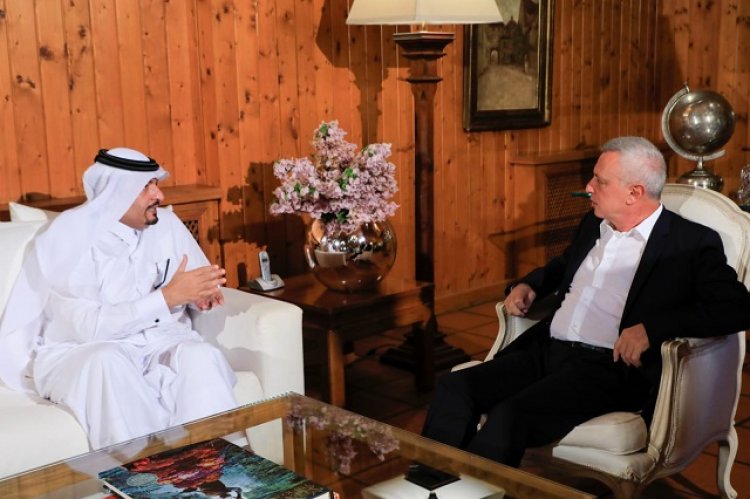فرنجيه يستقبل السفير القطري في زيارة وداعية