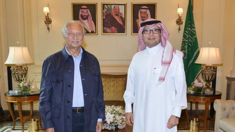 بخاري يستقبل الصفدي ويبحث معه آخر المستجدات السياسية
