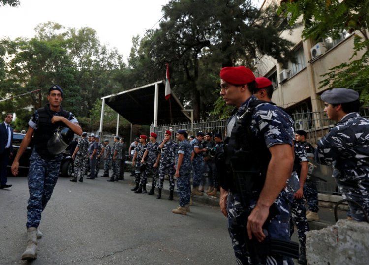 وزير الداخلية الجديد: مهمتنا صعبة وسنسعى لتأمين حقوق المواطنين وتأمين الراحة لأفراد السلك العسكري