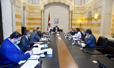 دياب وضع واللجنة الوزارية الاقتصادية اللمسات الأخيرة على خطة البطاقة التمويلية