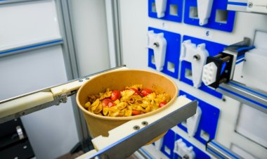 طبّاخ آلي في لاتفيا يسعى لإحداث ثورة  في عالم المطاعم