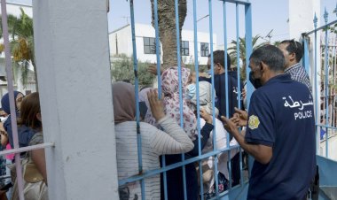 إقبال لافت للتونسيين على اليوم المفتوح للتطعيم ضد كوفيد-19