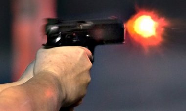 توتّر في الميناء... قتيل بإطلاق نار وإحراق معمل وسيارات