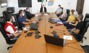 إجتماع برئاسة وزير الصحة لتضافر الجهود في تتبع المصابين ب COVID19