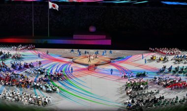 إمبراطور اليابان يفتتح رسمياً الألعاب البارالمبية في طوكيو