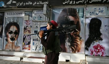 الافغان يتأقلمون بخجل مع حياتهم الجديدة في ظل حكم طالبان