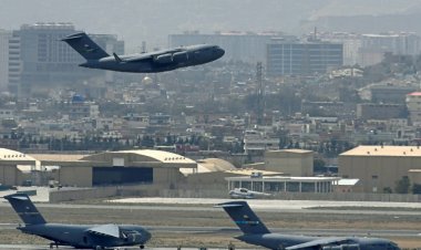 البنتاغون يدعم مبادرات يقوم بها محاربون قدامى لمساعدة أفغان على الفرار