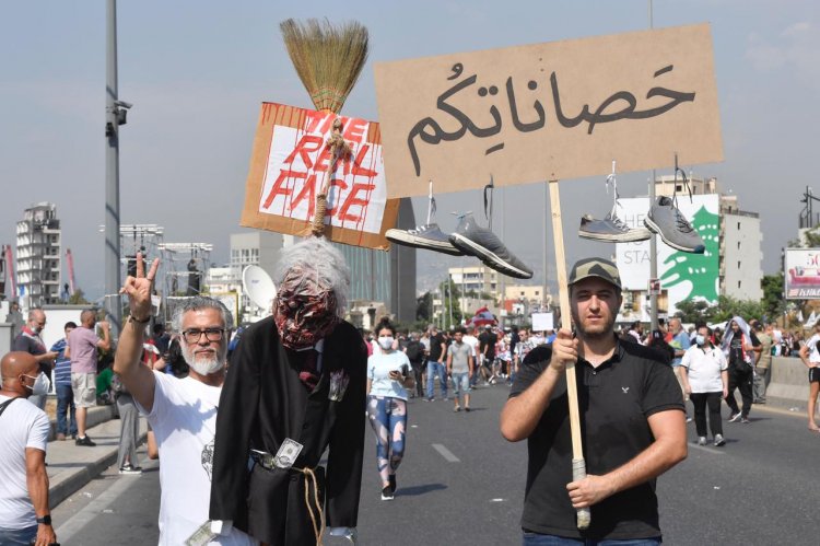 بالفيديو: إطلاق رصاص وإشكالات وسط بيروت تزامناً مع تظاهرة لأهالي ضحايا المرفأ ووقوع أكثر من 10 جرحى