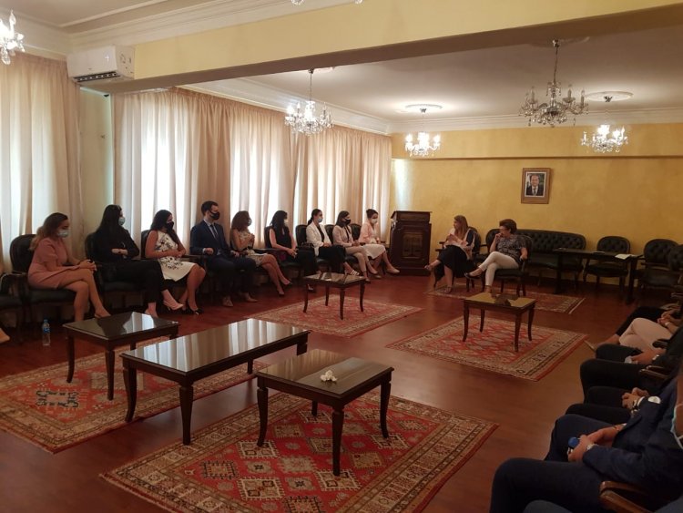نجم التقت القضاة المتدرجين الملحقين بوزارة العدل