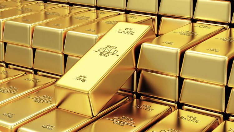 الذهب ينخفض مع صعود الدولار والتركيز على اجتماع المركزي الأميركي