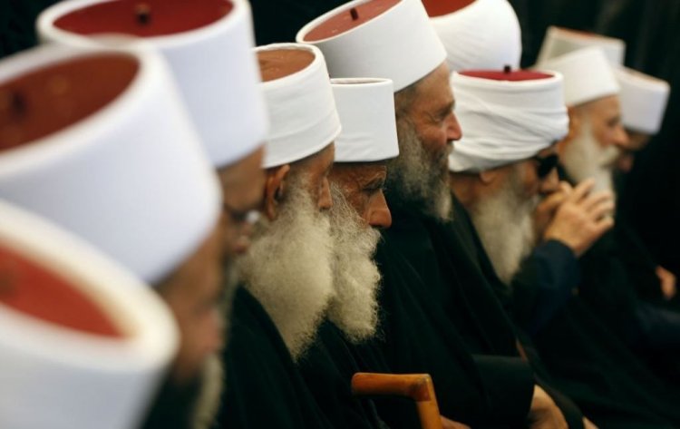 وفد كبير من دروز شويّا وحاصبيا في الخيام اليوم للقاء وفد من حزب الله