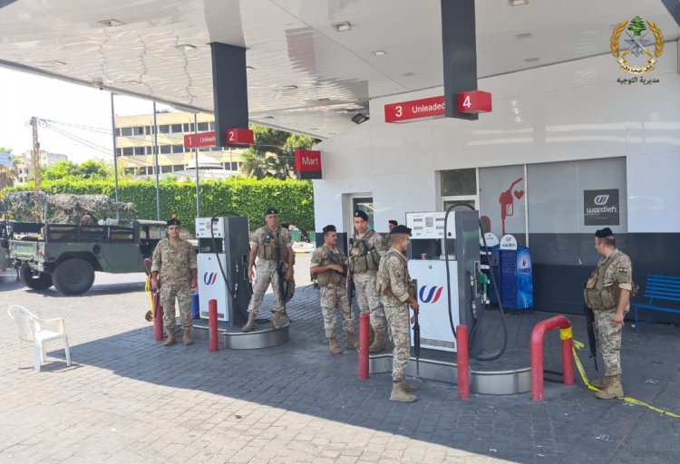 المازوت بالدولار "الفريش" في بعض محطات الوقود في طرابلس... وانتشار للجيش