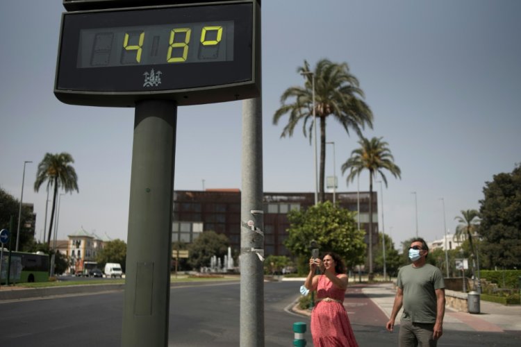 كيف ولماذا تسجل الأمم المتحدة مستويات الحرارة القياسية؟