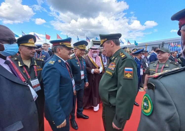 اللواء العرم ممثلا عكر شارك في افتتاح المنتدى العسكري التقني الدولي في موسكو