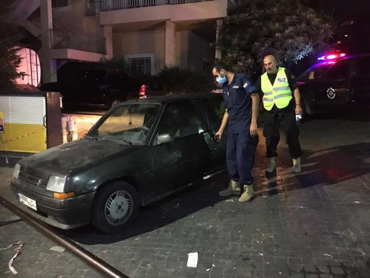 حملة لشرطة بلدية عمشيت لإزالة السيارات المركونة أمام محطات الوقود
