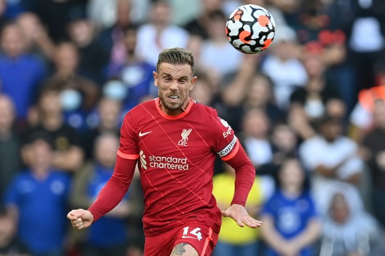 بطولة إنكلترا: ليفربول يجدد عقد قائده هندرسون حتى 2025