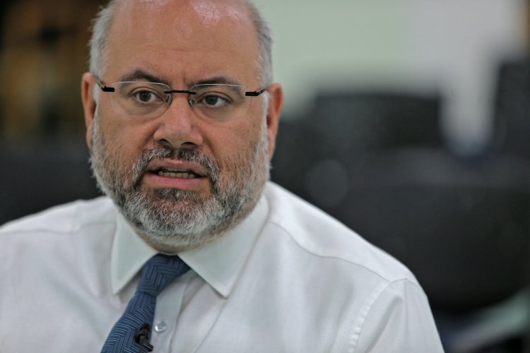 أبيض: دعم ٦٥% للادوية المزمنة لا يزال قائماً