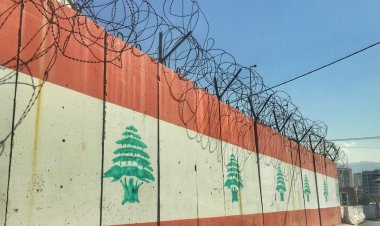 تحدٍ مصيري للحكومة أمام أزمة ضاغطة... والعقوبات على الرف