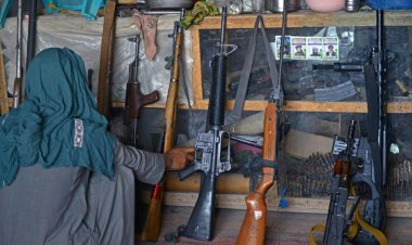 تجارة الأسلحة تزدهر في قندهار معقل حركة طالبان