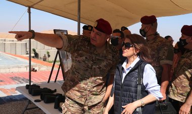 قائد الجيش تفقد وماجدة الرومي المراكز الحدودية في رأس بعلبك والقاع وافتتح طرقا ودشن نصب فجر التحرير