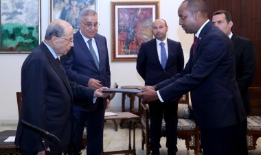 عون تسلم اوراق اعتماد سفراء ماليزيا وسويسرا والعراق والدومينيكان وايسلندا ورواندا